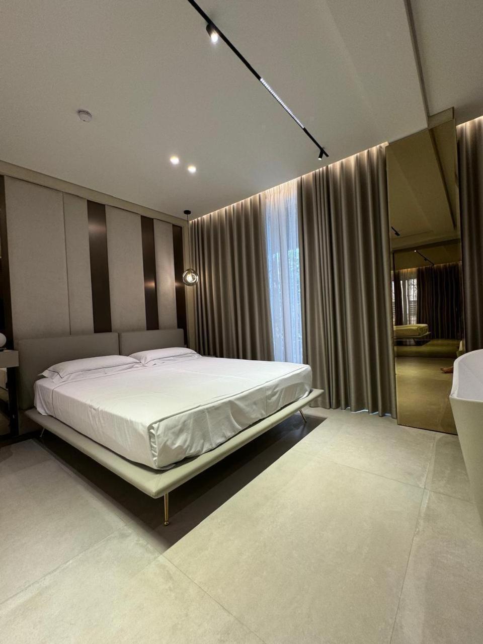 Hotel Miramare Vlorë Extérieur photo